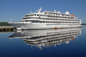 Cruise and Travel Report Pearl Mist Cruise Ship