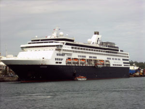 Cruise and Travel Report Veendam in Hamilton, Bermuda